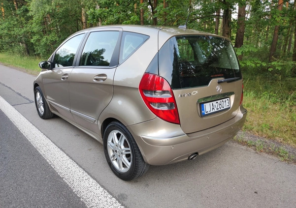 Mercedes-Benz Klasa A cena 16000 przebieg: 134000, rok produkcji 2005 z Nidzica małe 211